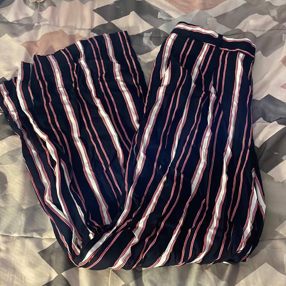 I’m selling flare pants